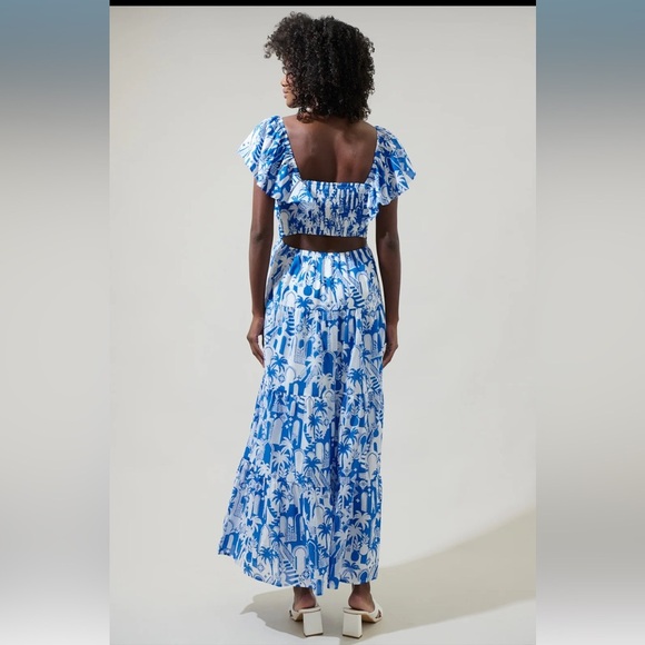 SugarLips Nala Tiered Smocked Maxi Dress Blue White Print - Picture 3 of 8